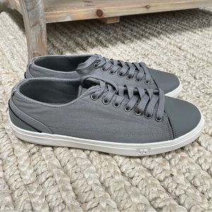 Joe’s Grey Canvas Leather Upper Classic Low Top Grip Sole Men’s Sneakers